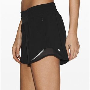 Lululemon Hotty Hot Highrise Long 4”